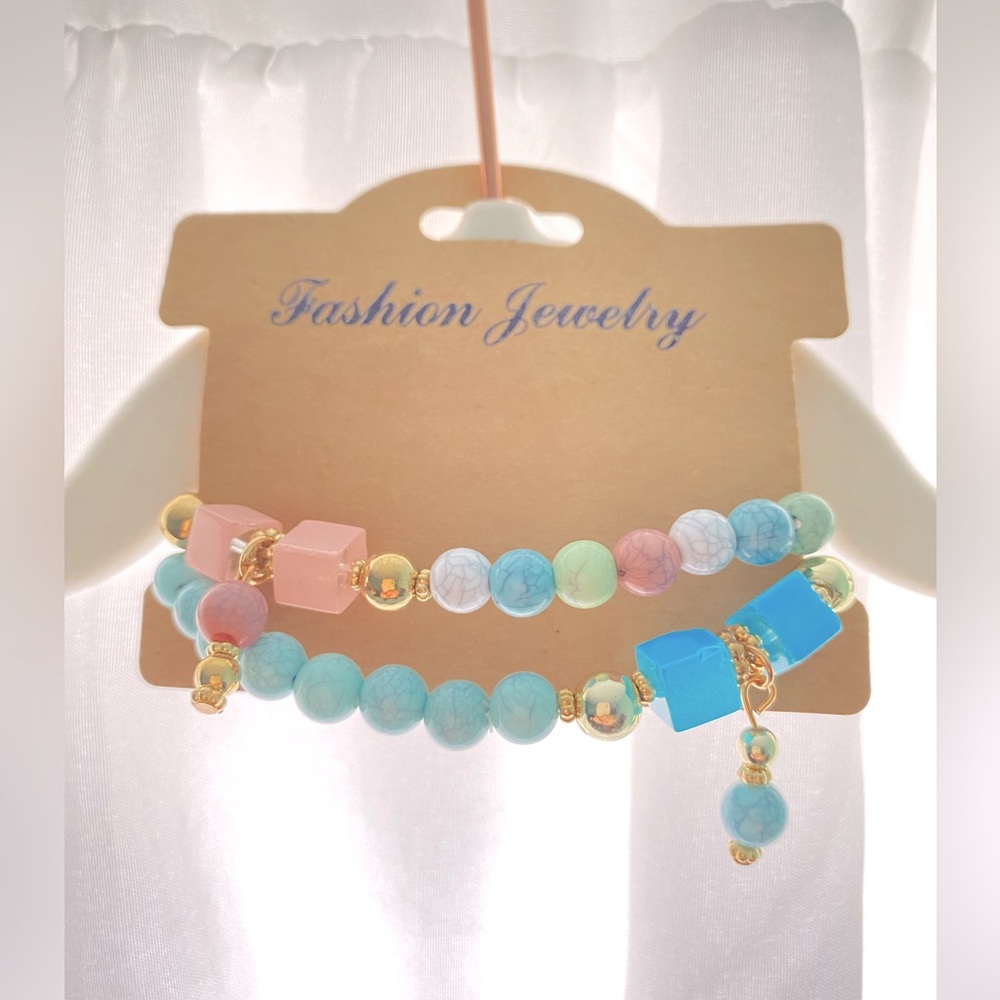 FRAMED BY SARAH Multicolored bracelets
